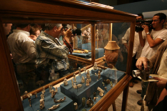 Otwarcie wystawy we wnętrzu Muzeum - 70-lecie polskiej archeologii w Egipcie to wielkie wydarzenie. Foto: PCMA